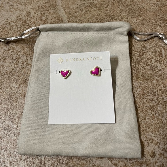NWT Kendra Scott Earrings - Picture 3 of 6
